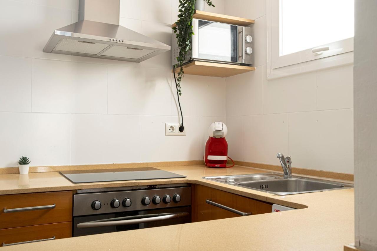 Apartment Beach Picasso Sant Adrià de Besòs Eksteriør billede