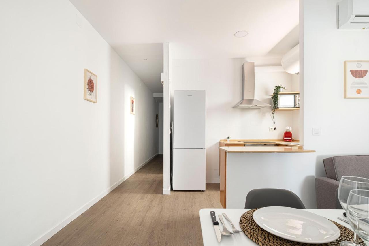 Apartment Beach Picasso Sant Adrià de Besòs Eksteriør billede