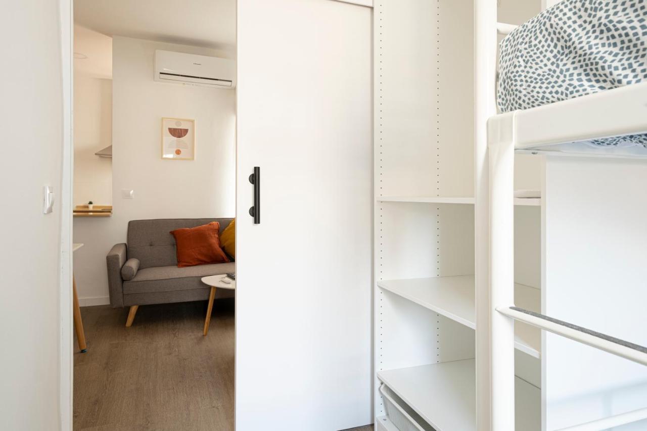Apartment Beach Picasso Sant Adrià de Besòs Eksteriør billede